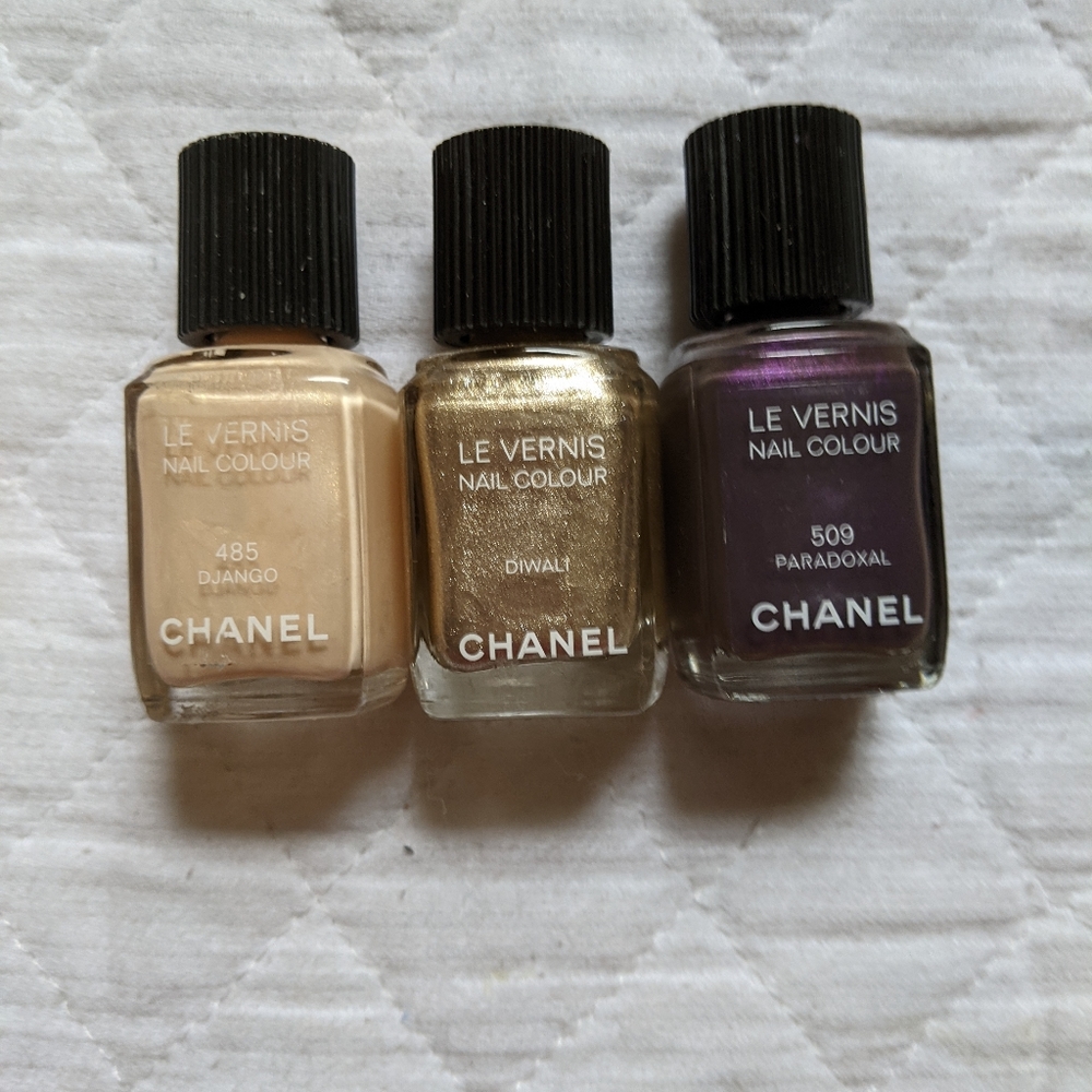 Chanel used mail polish